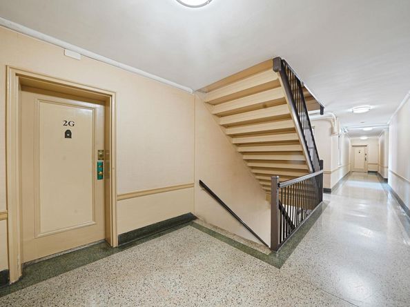 103-26 68TH Avenue 2E, Forest Hills NY 11375