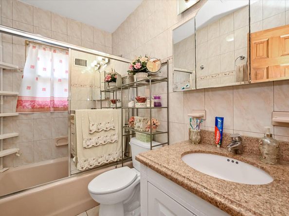 4539 192nd Street, Flushing NY 11358