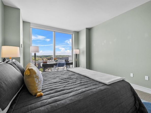 5 Renaissance Square 23B, White Plains NY 10601
