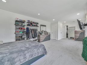 86 S Cabot Lane, Westbury NY 11590