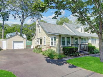 178 Magnolia Drive