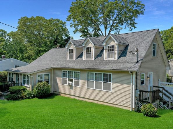178 Magnolia Drive, Mastic Beach NY 11951