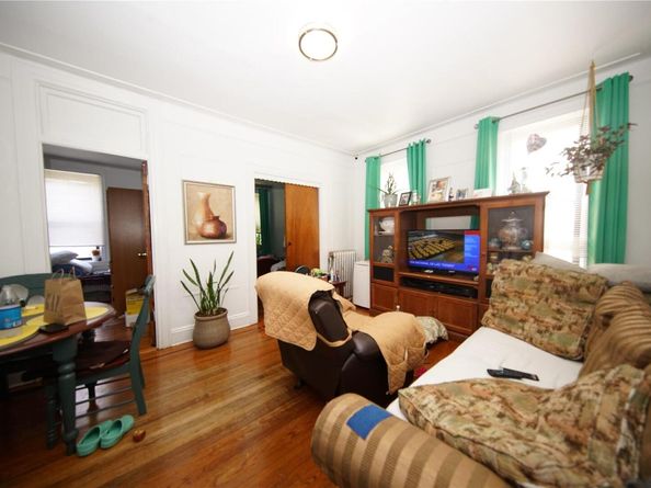 40-45 99th Street, Corona NY 11368