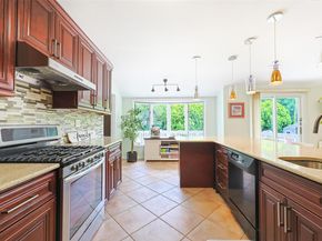 43 Saratoga Drive, Jericho NY 11753