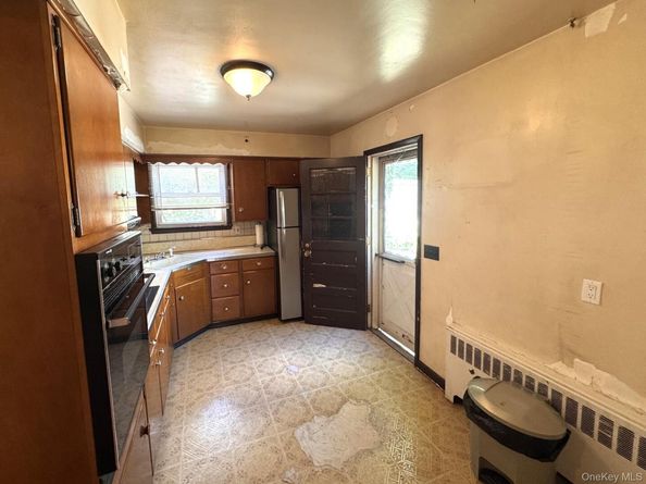 45 AKA 47 Portland Place, Yonkers NY 10703