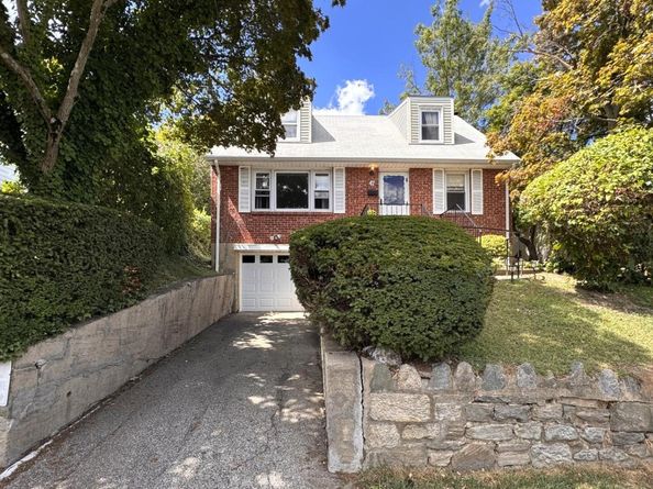 45 AKA 47 Portland Place, Yonkers NY 10703