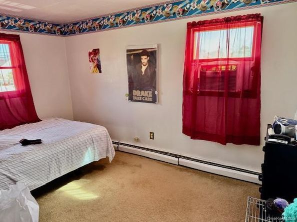 40 Church Street, Central Islip NY 11722