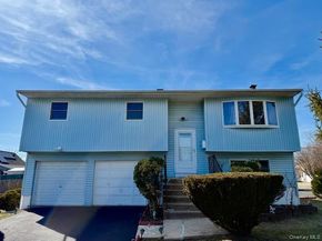 40 Church Street, Central Islip NY 11722