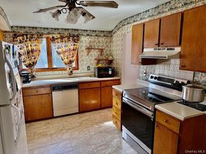 40 Church Street, Central Islip NY 11722