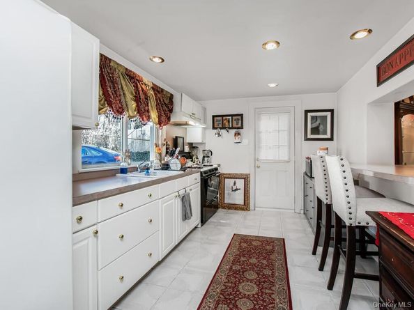 14 Touissant Avenue, Yonkers NY 10710