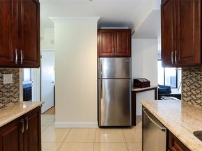 18-15 215th 17H, Bayside NY 11360