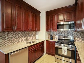 18-15 215th 17H, Bayside NY 11360