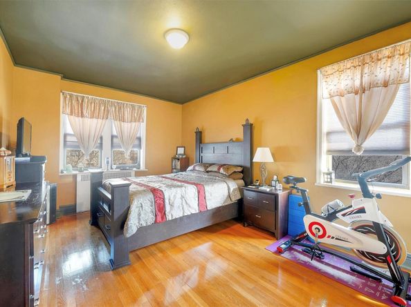2962 Decatur Avenue 5th Floor, Bronx NY 10458