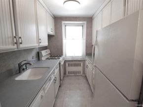 16 Lake Street 3F, White Plains NY 10603