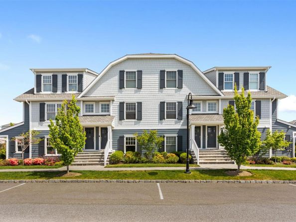 52 Village Green Drive, Southampton NY 11968