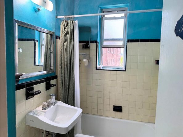90-02 63 Drive 5C, Rego Park NY 11374