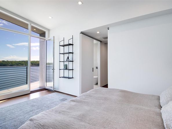 75-34 W Shore Road 34, Port Washington NY 11050