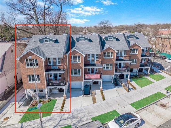 37-12 Francis Lewis Boulevard, Bayside NY 11361