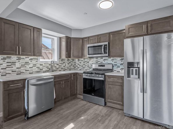 37-12 Francis Lewis Boulevard, Bayside NY 11361
