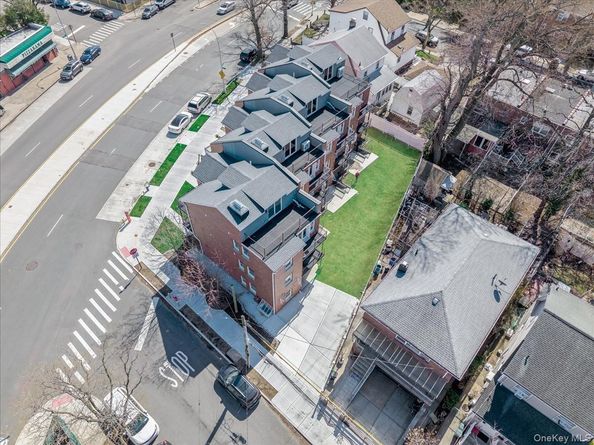 37-12 Francis Lewis Boulevard, Bayside NY 11361