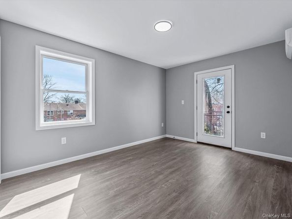 37-12 Francis Lewis Boulevard, Bayside NY 11361
