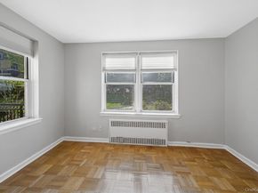 162-21 Powells Cove Boulevard 1M, Beechhurst NY 11357