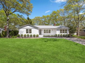 4 Pine Tree Court