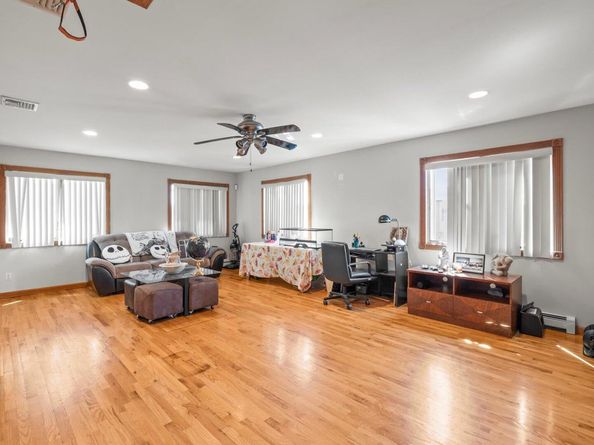 2730 Court Street, Bellmore NY 11710
