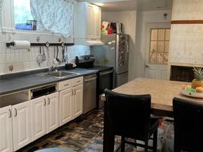 230 Park Avenue, Freeport NY 11520