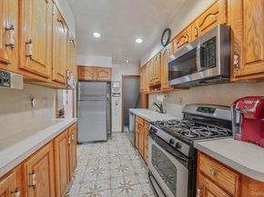 60-51 71st Street, Maspeth NY 11378