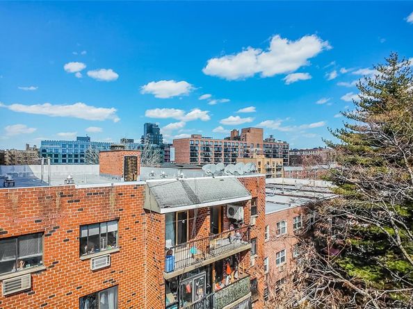 144-34 37th Ave 4C, Flushing NY 11354