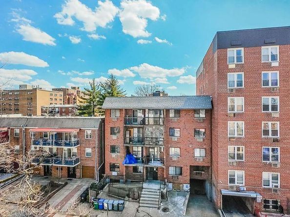144-34 37th Ave 4C, Flushing NY 11354