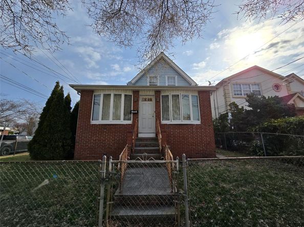 229 Rushmore Avenue, Carle Place NY 11514