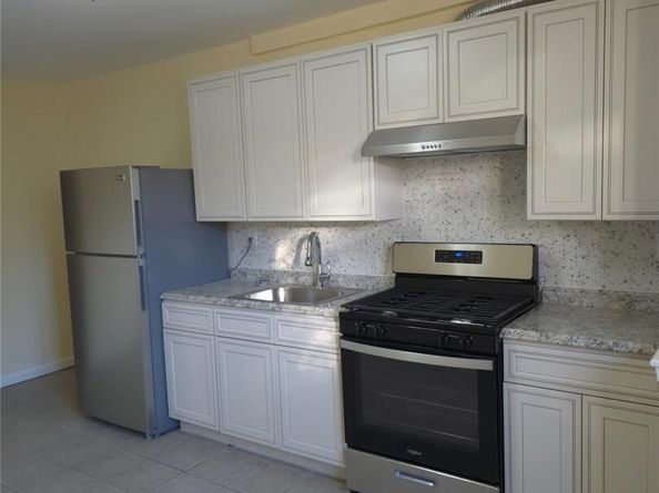 2864 Philip Avenue, Bronx NY 10465