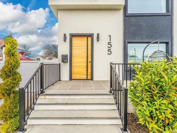 155 W Market Street, Long Beach NY 11561