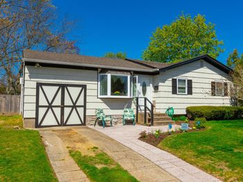 31 Dena Drive