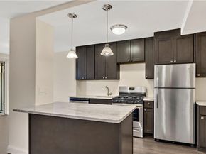880 Boynton Avenue 8F, Bronx NY 10473