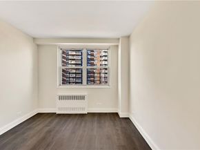 880 Boynton Avenue 8F, Bronx NY 10473