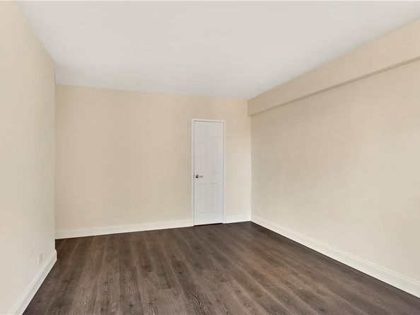 880 Boynton Avenue 8F, Bronx NY 10473