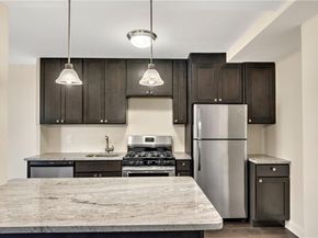 880 Boynton Avenue 8F, Bronx NY 10473