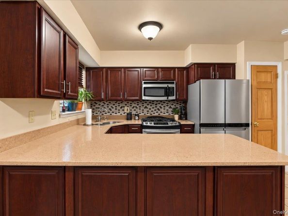 1850 Radcliff Avenue, Bronx NY 10462