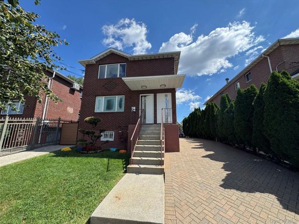 2507 95th Street, East Elmhurst NY 11369