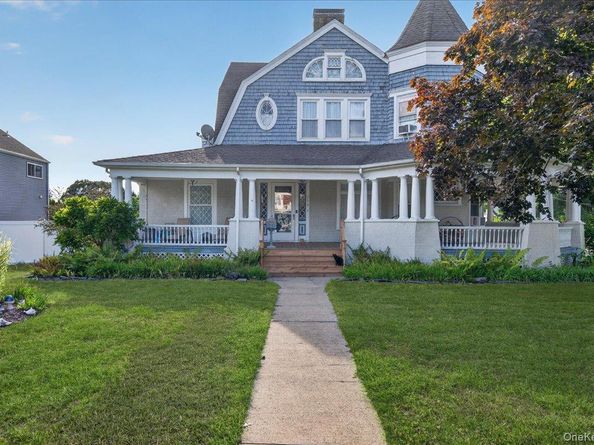 258 N Ocean Avenue, Patchogue NY 11772