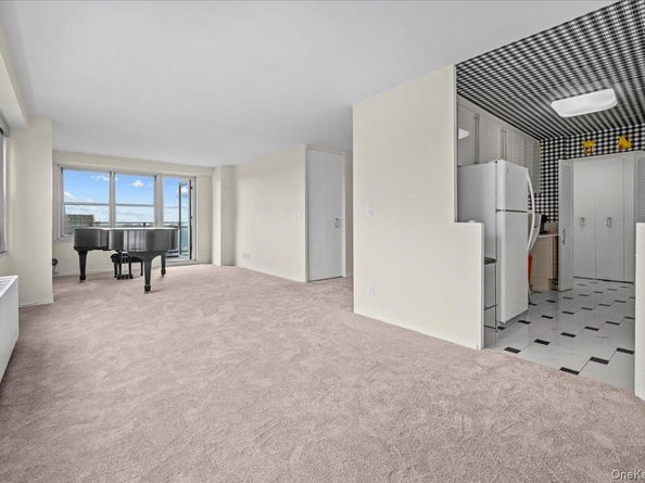 555 Kappock 21d, Bronx NY 10463