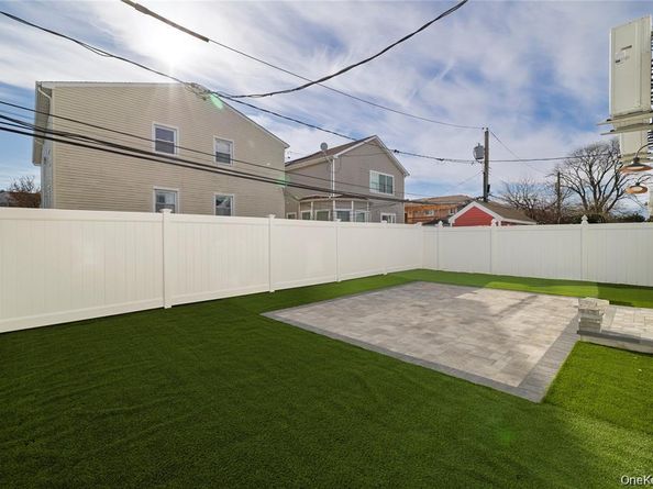 550 E Harrison Street, Long Beach NY 11561