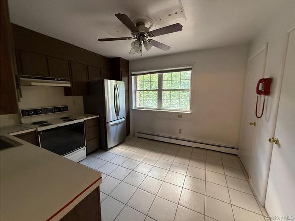 1840 Crompond Road 7D4, Peekskill NY 10566