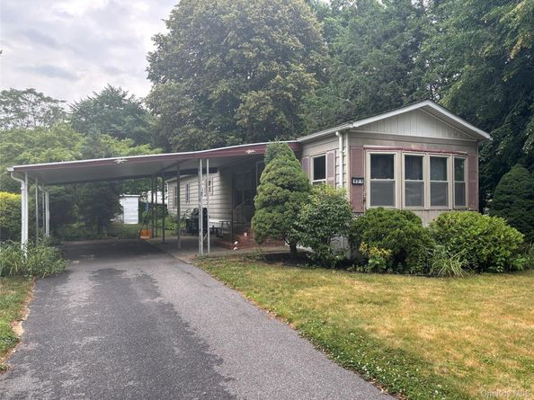 101 West Lane 42B Witt Lane, Riverhead NY 11901