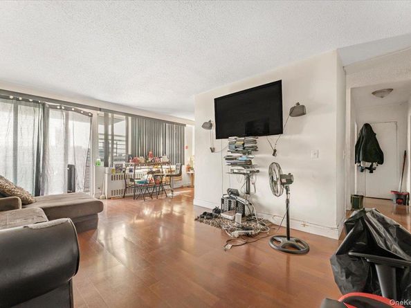 825 Morrison Avenue 16A, Bronx NY 10473