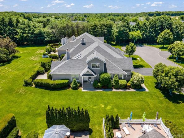 174 Adele Court, Riverhead NY 11901