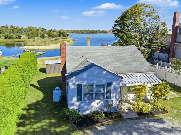 61 W End Avenue, East Quogue NY 11942